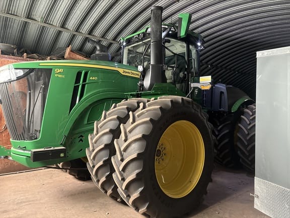 2025 John Deere 9R 440 Equipment Image0
