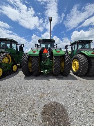 Image of John Deere 9R 440 equipment image 2