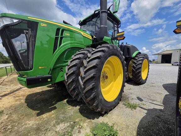 2025 John Deere 9R 440 Equipment Image0
