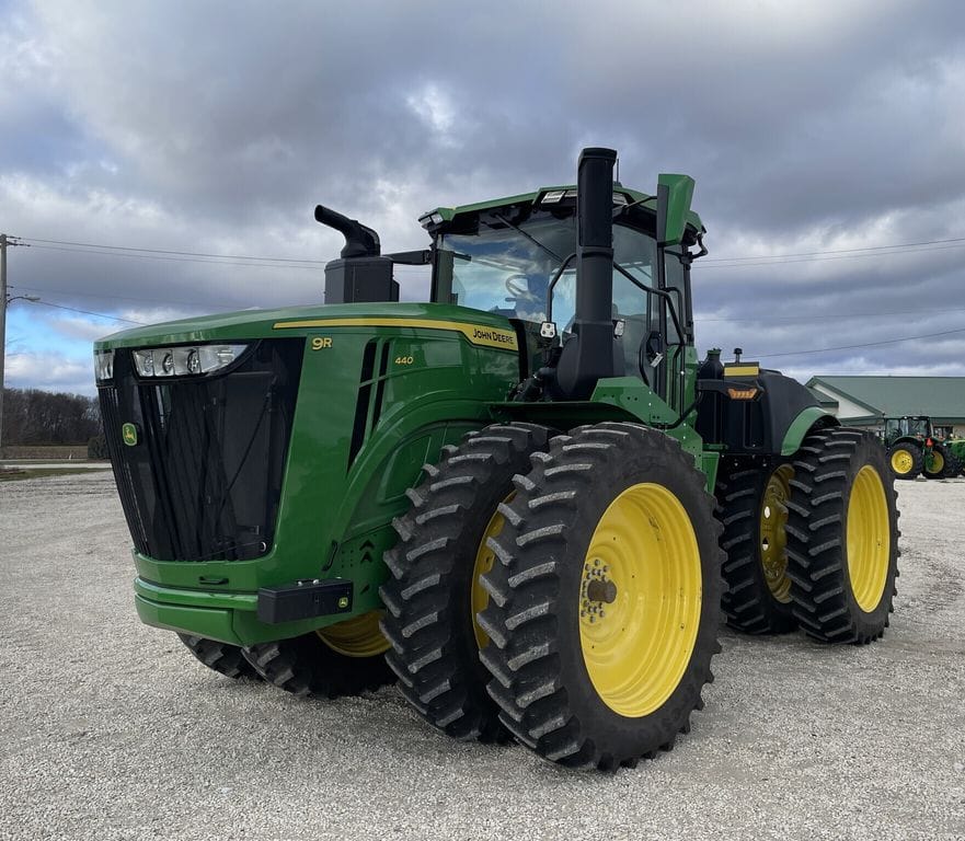 2025 John Deere 9R 440 Equipment Image0