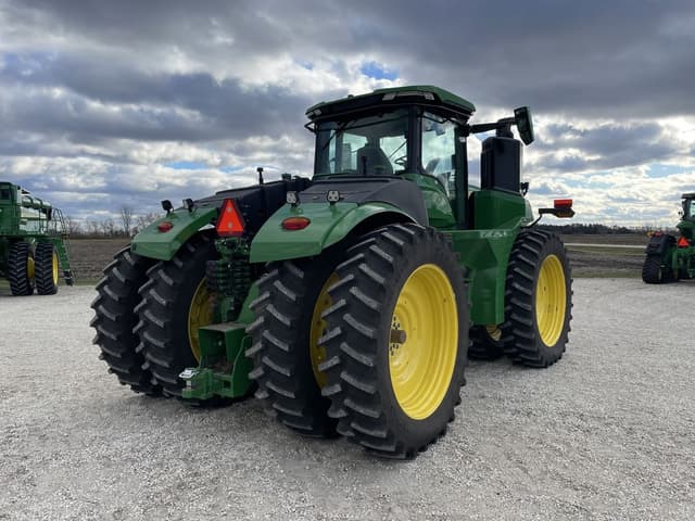 Image of John Deere 9R 440 equipment image 4