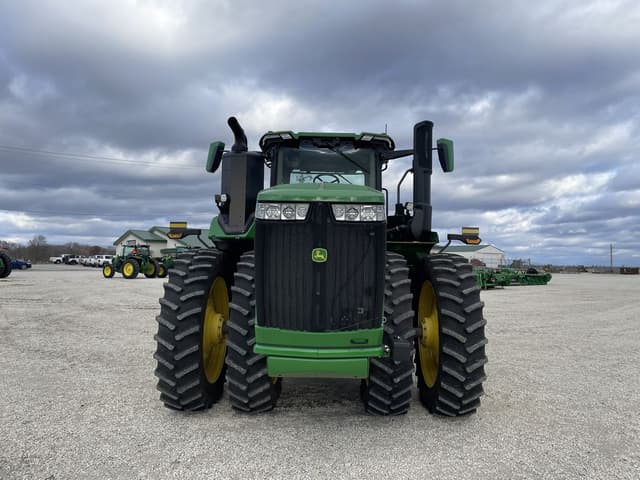 Image of John Deere 9R 440 equipment image 1