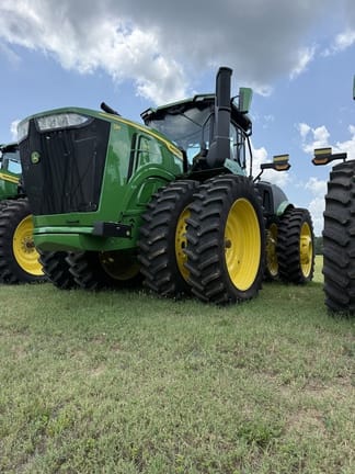 2025 John Deere 9R 440 Equipment Image0