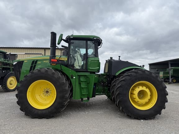 Image of John Deere 9R 490 equipment image 4