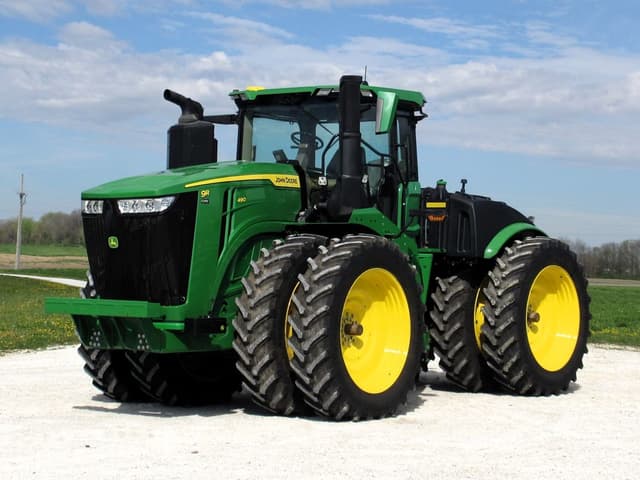 Image of John Deere 9R 490 equipment image 1