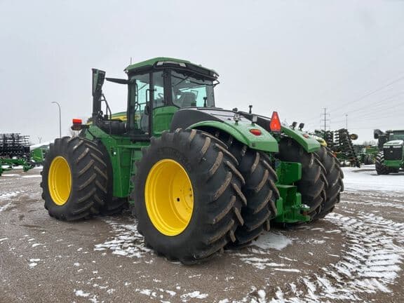 Image of John Deere 9R 490 equipment image 2