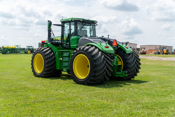 Image of John Deere 9R 540 equipment image 2