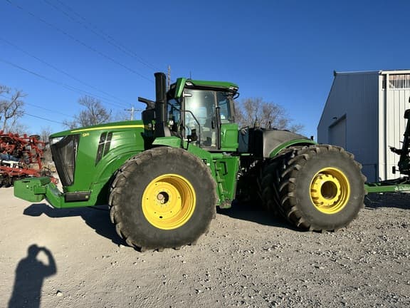 Image of John Deere 9R 590 equipment image 1