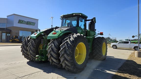 Image of John Deere 9R 590 equipment image 2