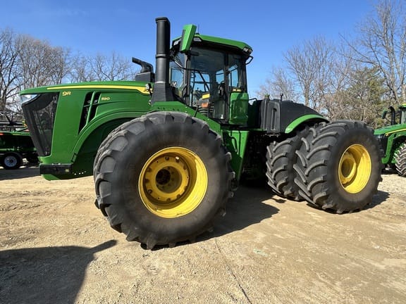 2025 John Deere 9R 590 Equipment Image0