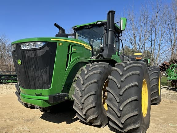 Image of John Deere 9R 590 equipment image 1