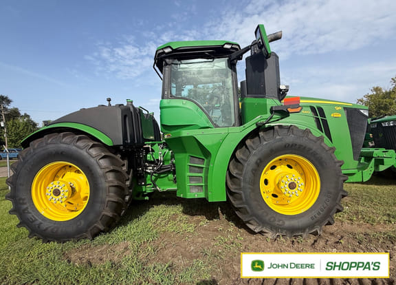2025 John Deere 9R 640 Equipment Image0