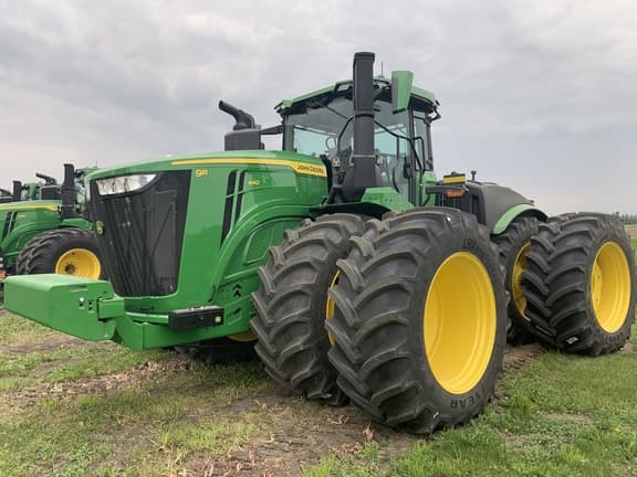 Image of John Deere 9R 640 equipment image 4