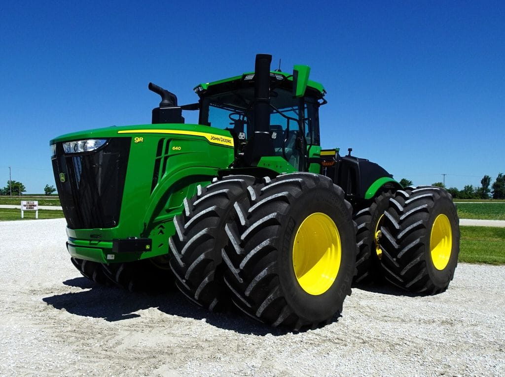 2025 John Deere 9R 640 Equipment Image0