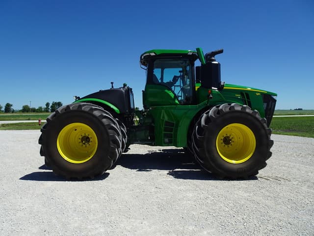 Image of John Deere 9R 640 equipment image 4