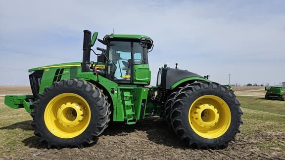 Image of John Deere 9R 640 equipment image 4