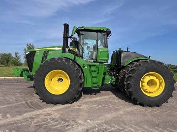 Image of John Deere 9R 640 equipment image 1