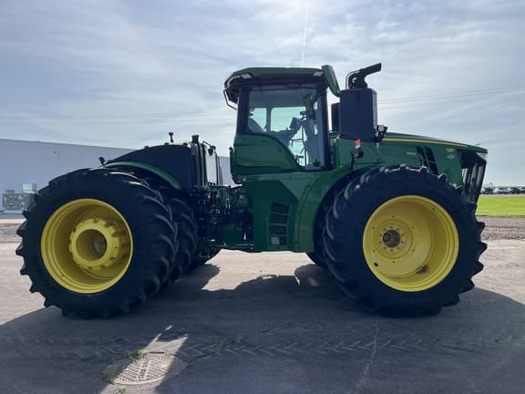 Image of John Deere 9R 640 equipment image 3