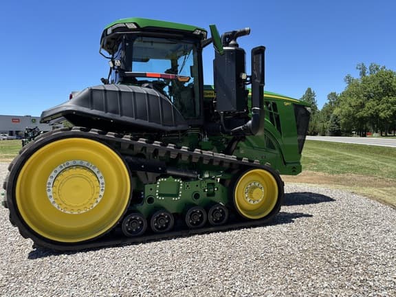 Image of John Deere 9RT 540 equipment image 2