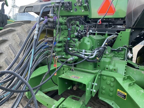Image of John Deere 9RT 590 equipment image 4