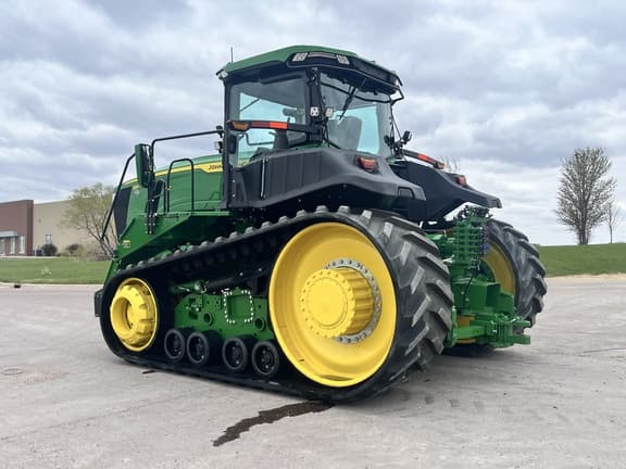 Image of John Deere 9RT 590 equipment image 2