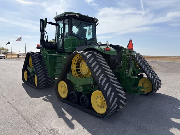 Image of John Deere 9RX 590 equipment image 2