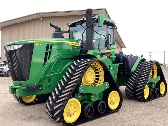 Image of John Deere 9RX 640 equipment image 2
