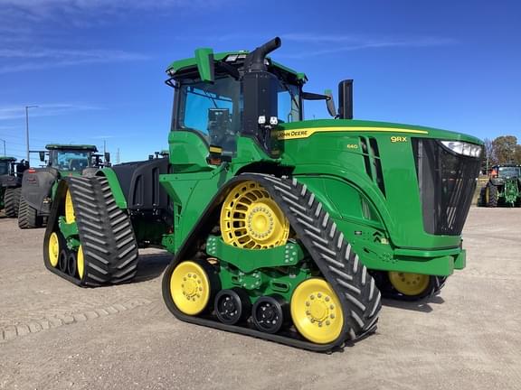 Image of John Deere 9RX 640 equipment image 2