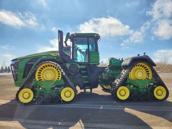 Image of John Deere 9RX 710 Image 1