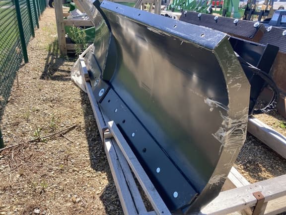 Image of John Deere BV8 equipment image 3
