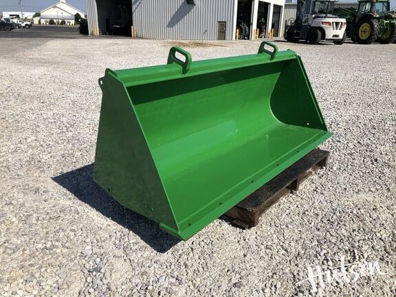 2025 John Deere BXX10379 Equipment Image0