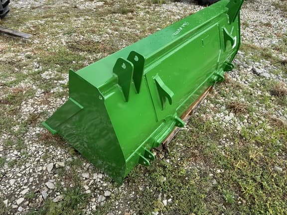 Image of John Deere BXX10587 equipment image 3