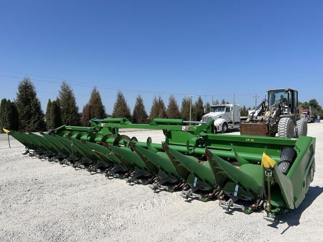 Image of John Deere C12F equipment image 1