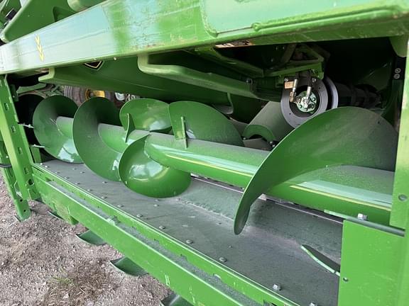 Image of John Deere C18F equipment image 1