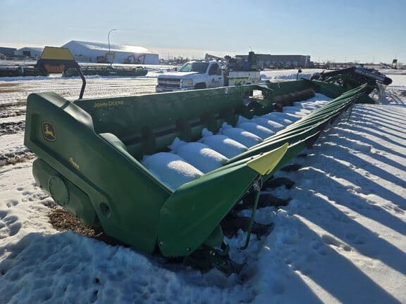 Image of John Deere C18R equipment image 1