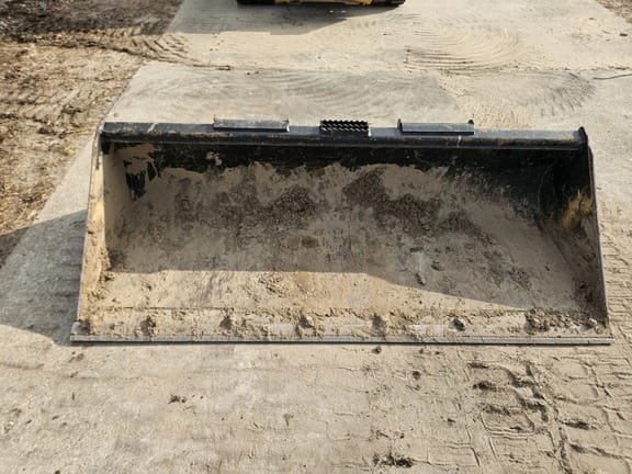 2025 John Deere Worksite Pro C84 Equipment Image0