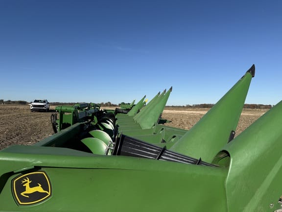 2025 John Deere CF12 Equipment Image0