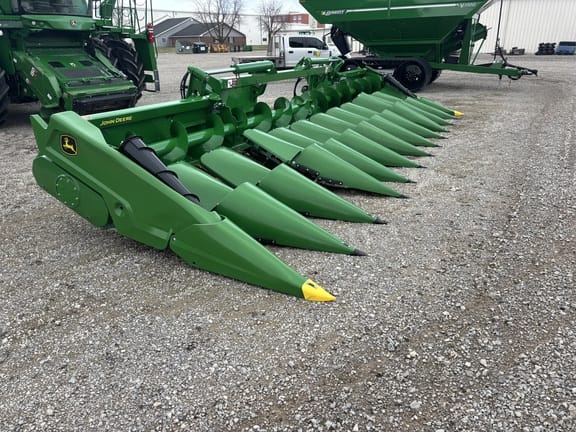 2025 John Deere CF12 Equipment Image0
