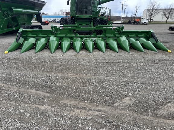 Image of John Deere CF12 equipment image 2