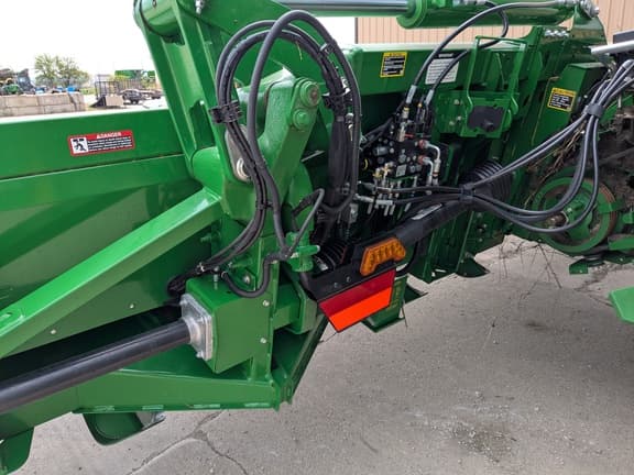 Image of John Deere CF12 equipment image 4