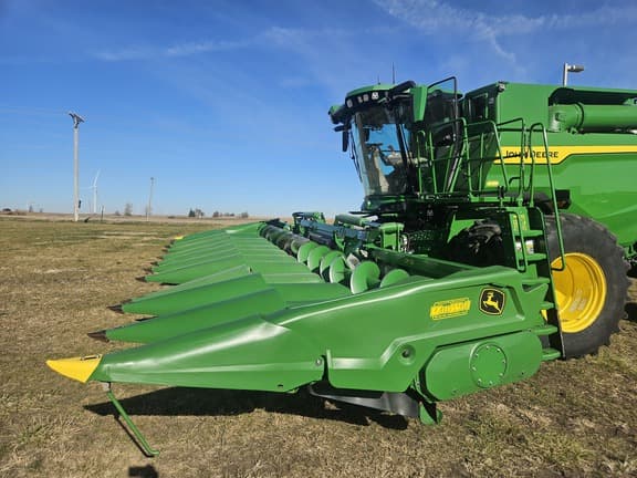 Image of John Deere CF12 equipment image 2