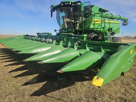 Image of John Deere CF12 equipment image 1
