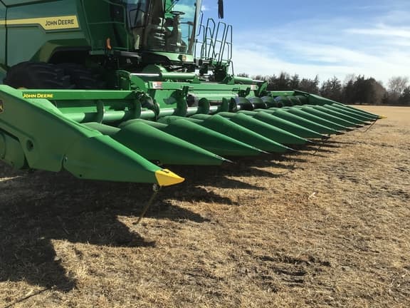 Image of John Deere CF12 equipment image 2