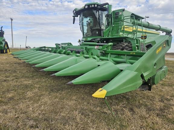 Image of John Deere CF12 equipment image 1