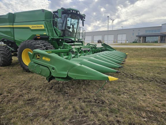 Image of John Deere CF12 equipment image 3