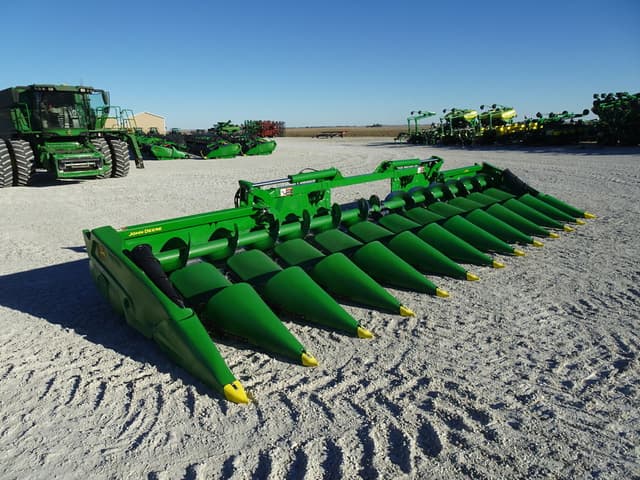 Image of John Deere CF12 equipment image 1