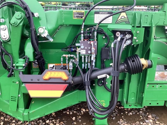 Image of John Deere CF12 equipment image 4