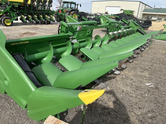 Image of John Deere CF12 equipment image 1