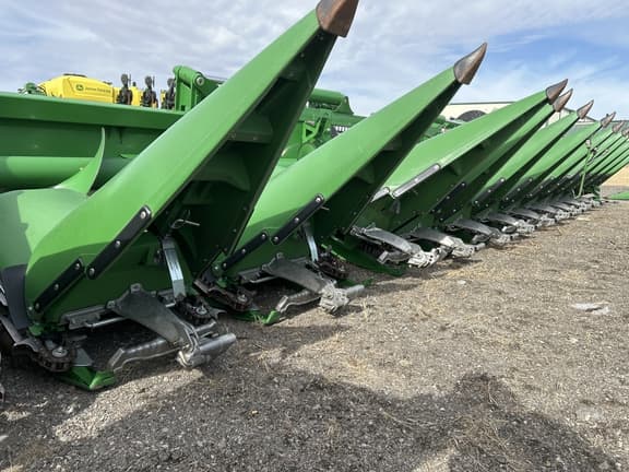 Image of John Deere CF12 equipment image 3