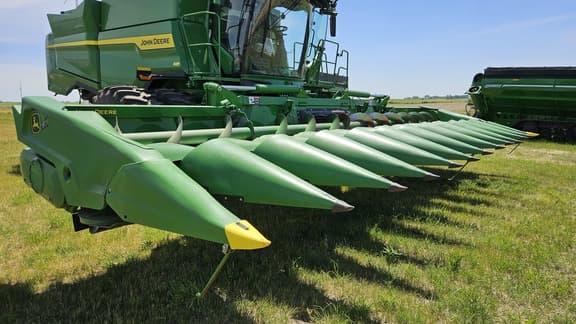 Image of John Deere CF12 equipment image 2